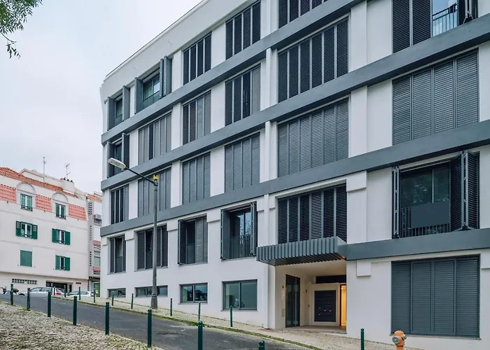 Legno - 2 Bedrooms In Santo Antonio Διαμέρισμα *